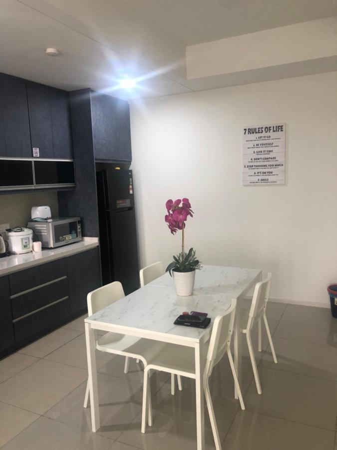 Condostay At Bangi Kampong Sungai Ramal Dalam Ngoại thất bức ảnh